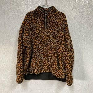 Leopard Pullover